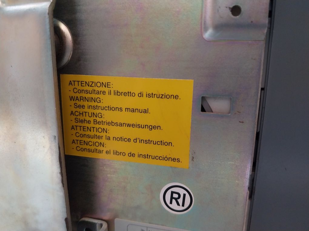 Abb E1.2N Sace Ekip Dip Circuit Breaker 1250A 12Kv 50-60Hz