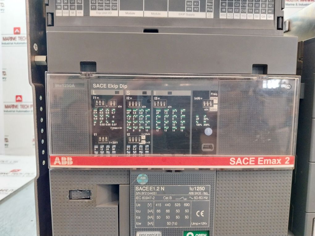 Abb E1.2N Sace Ekip Dip Circuit Breaker 1250A 12Kv 50-60Hz