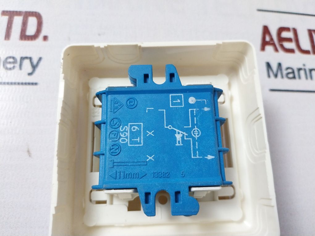 Abb E 63 062 75 Door Release Pushbutton W/O Text