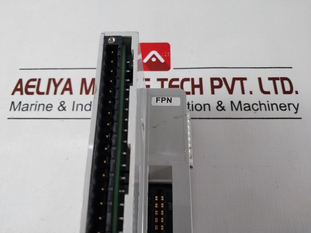 Abb Hbs01-fpn Horizontal Module Mount Base