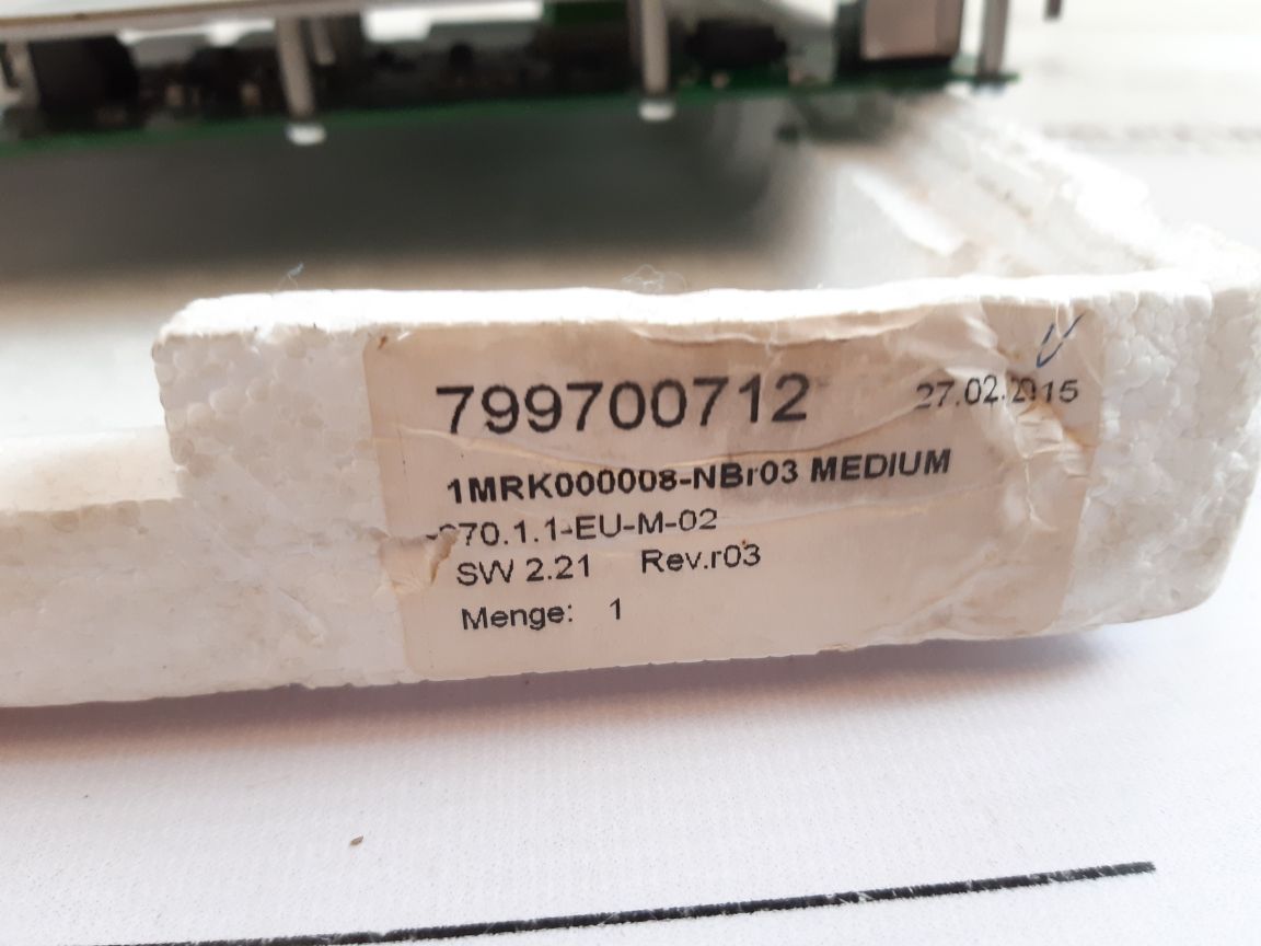 Abb Hmi-ied670 [D] Display 1Mrk000008-nbr03 Free Shipping By Express