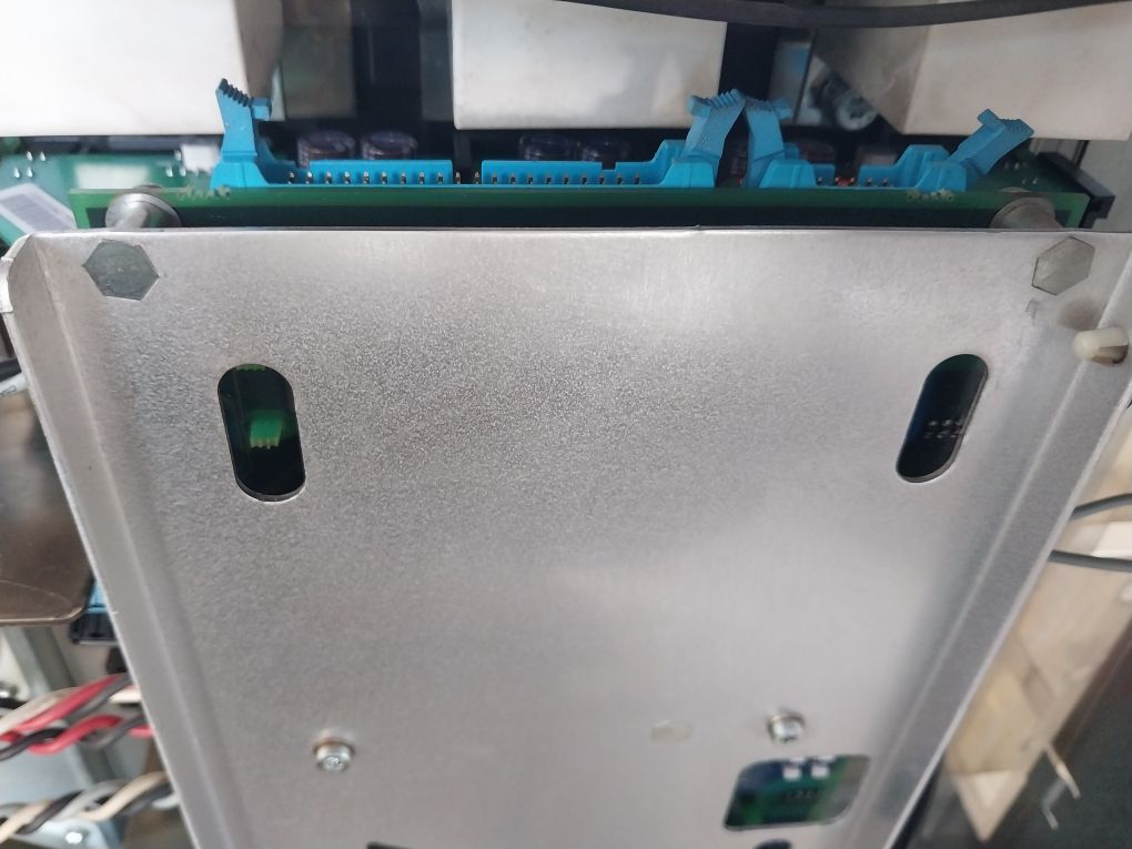 Abb Acw6441390600003300902 Acs600 Multidrive Module 0-300Hz