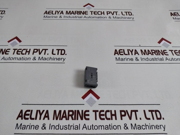 Lot Of 3X Abb Oa7G10 Auxiliary Contact 1Sca022673R1140