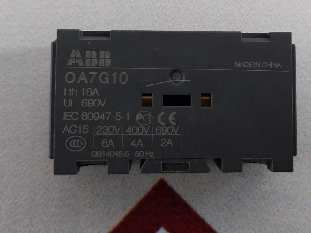 Lot Of 3X Abb Oa7G10 Auxiliary Contact 1Sca022673R1140