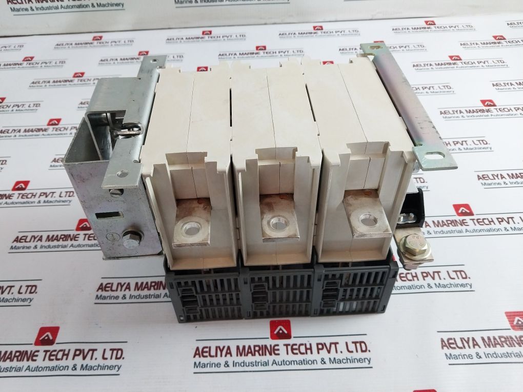 Abb Oesa250D3Pl Circuit Breaker 690V 250A Ac-23A