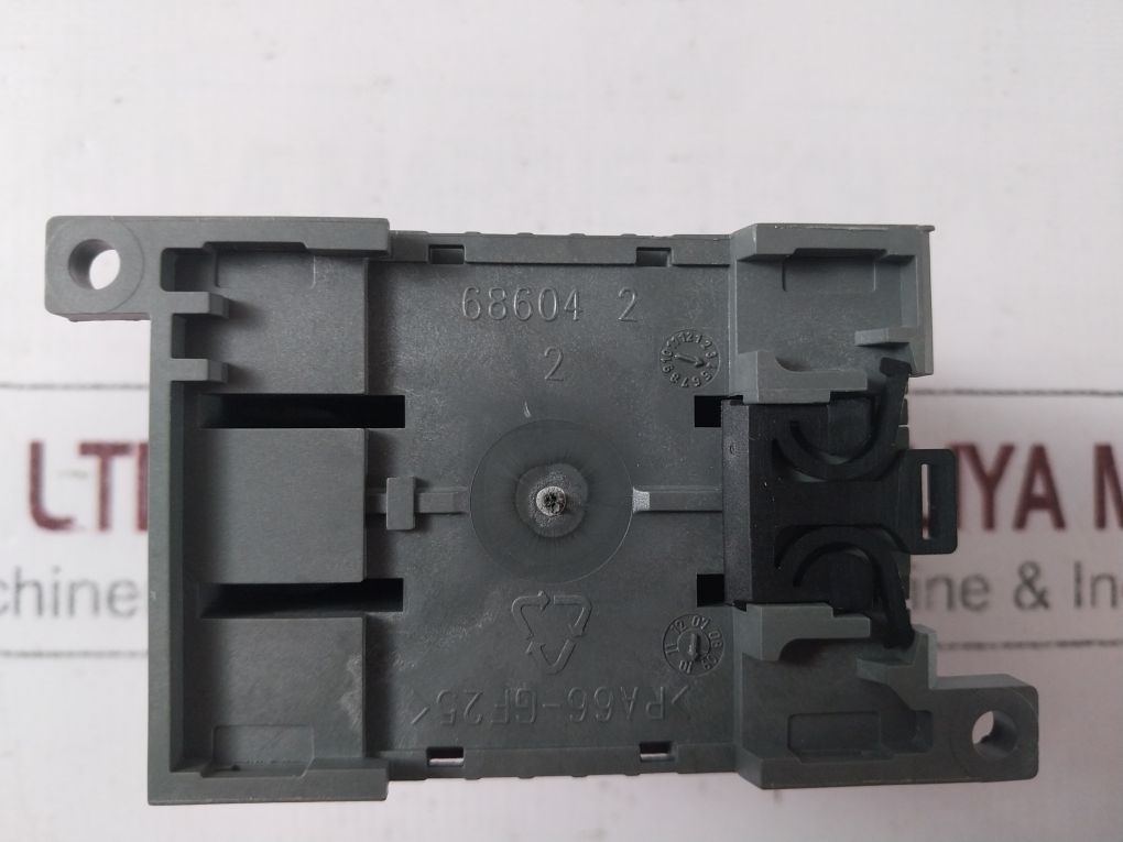 Abb Ot63F3 Disconnector/Load Break Switch 600Vac 60A 