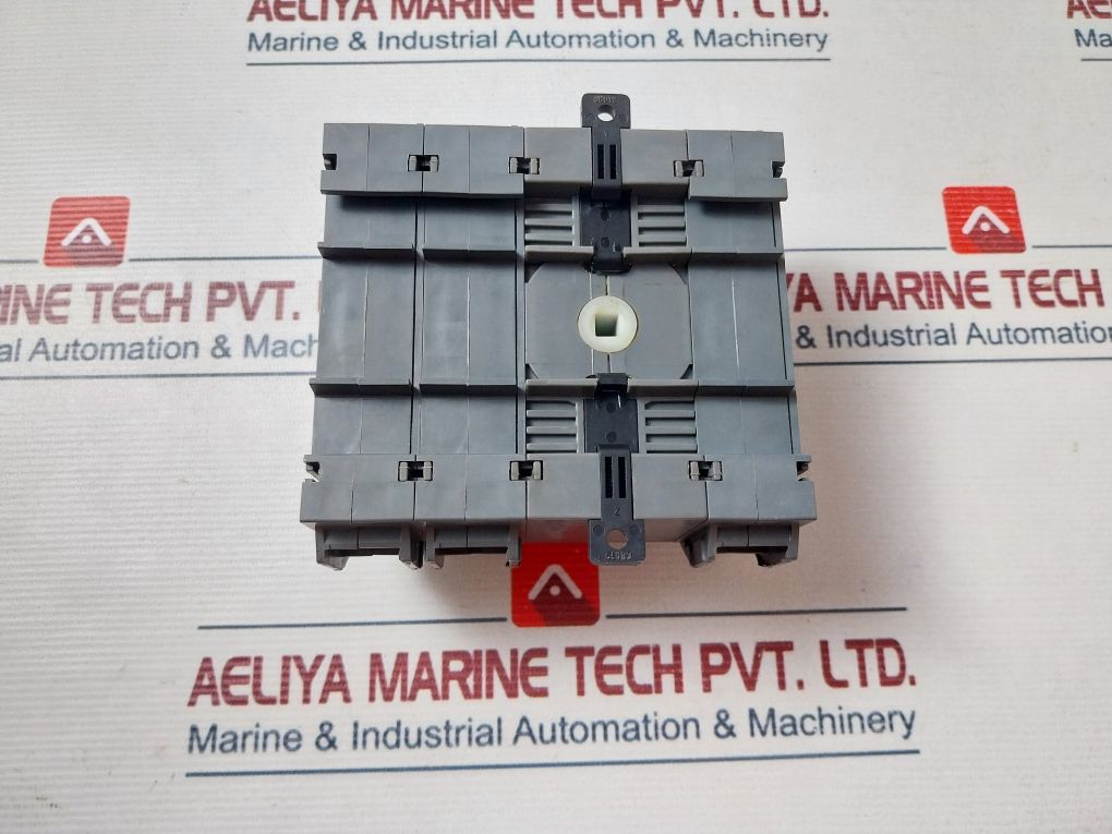 Abb Ot 160E3 Panel Mount Disconnect Switch 600Vac 125A Aeliya Marine Tech®
