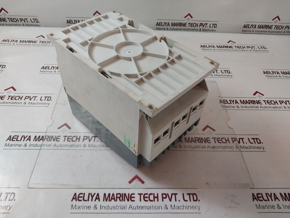 Abb Pst50-600-70 Soft Starter 1Sfa894005R7000 100-250V