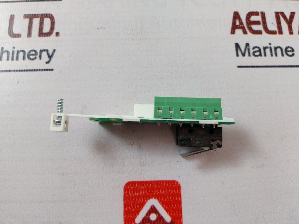 Abb Re0071 Moulded Case Circuit Breakers Kit 1Sd A051368 R1 94V-0