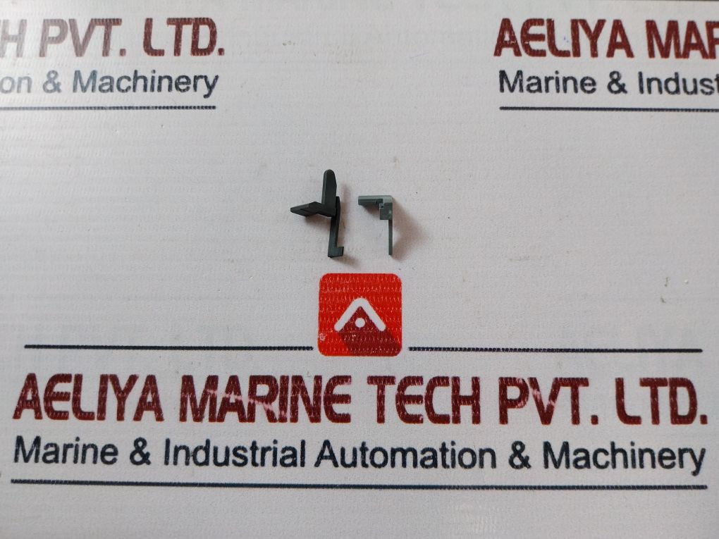 Abb Re0071 Moulded Case Circuit Breakers Kit 1Sd A051368 R1 94V-0