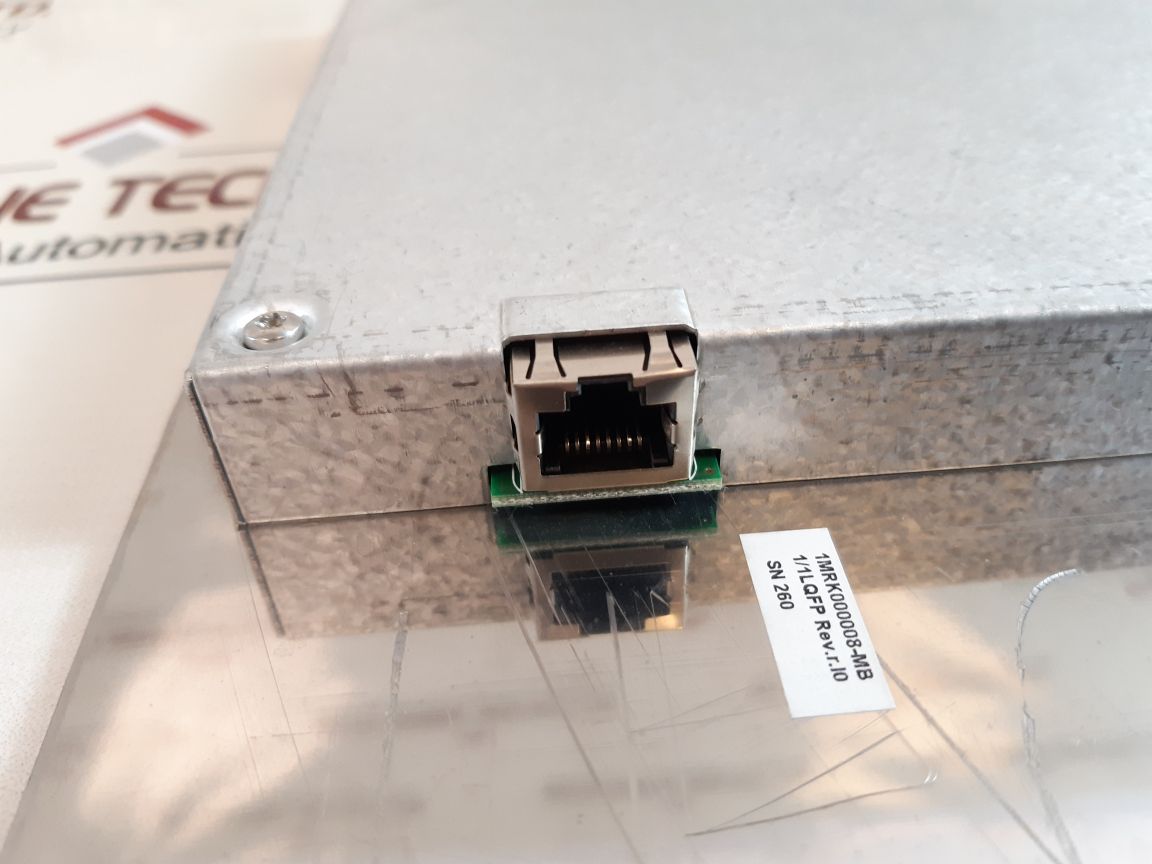 Abb Rec 670 Display 1Mrk000008-mb Rev.R.I0 Free Shipping