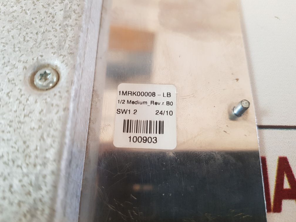 Abb Rel670 Display 1Mrk00008-lb