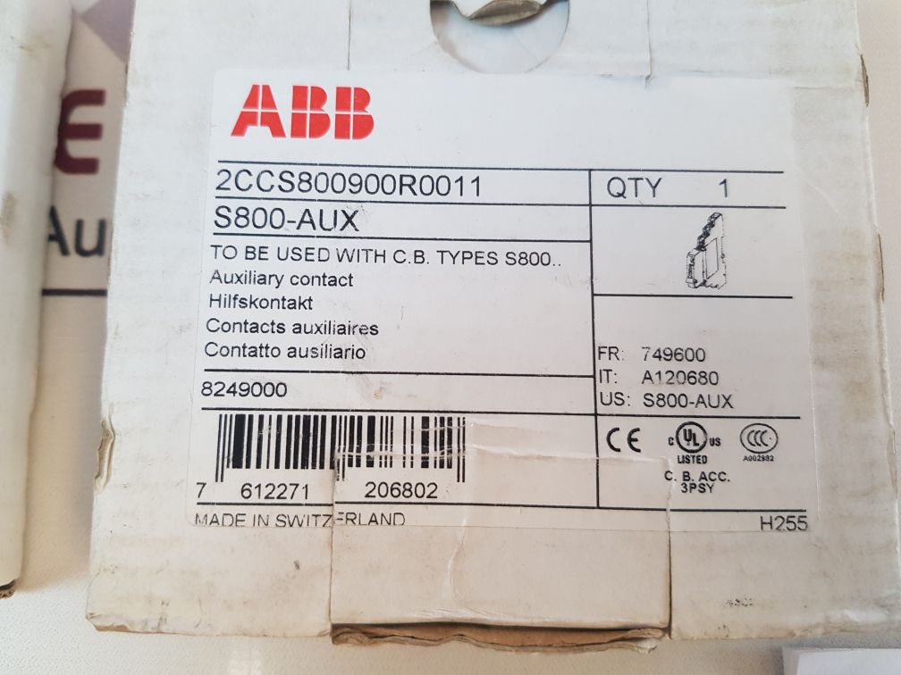 Abb S800-aux Auxiliary Contact With Screw Terminal 2Ccs800900R0011