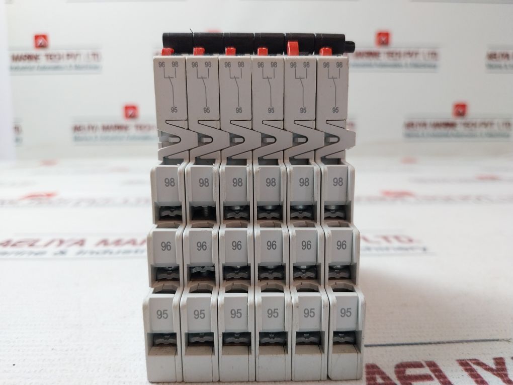 Abb S800-aux/Alt Auxiliary Contact Block