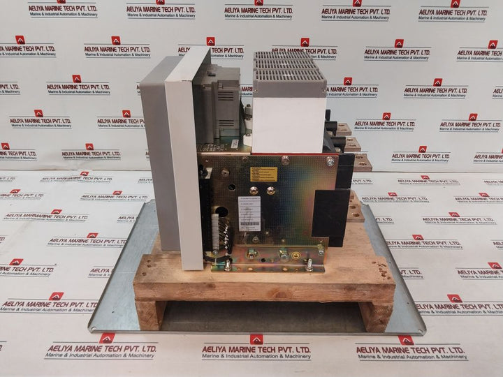 Abb Sace F1 Megamax Circuit Breaker With Ar1 Protection Unit