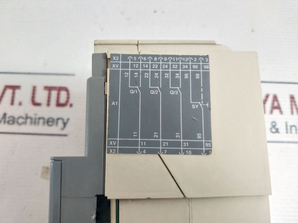 Abb Sace T1C 160 Circuit Breaker