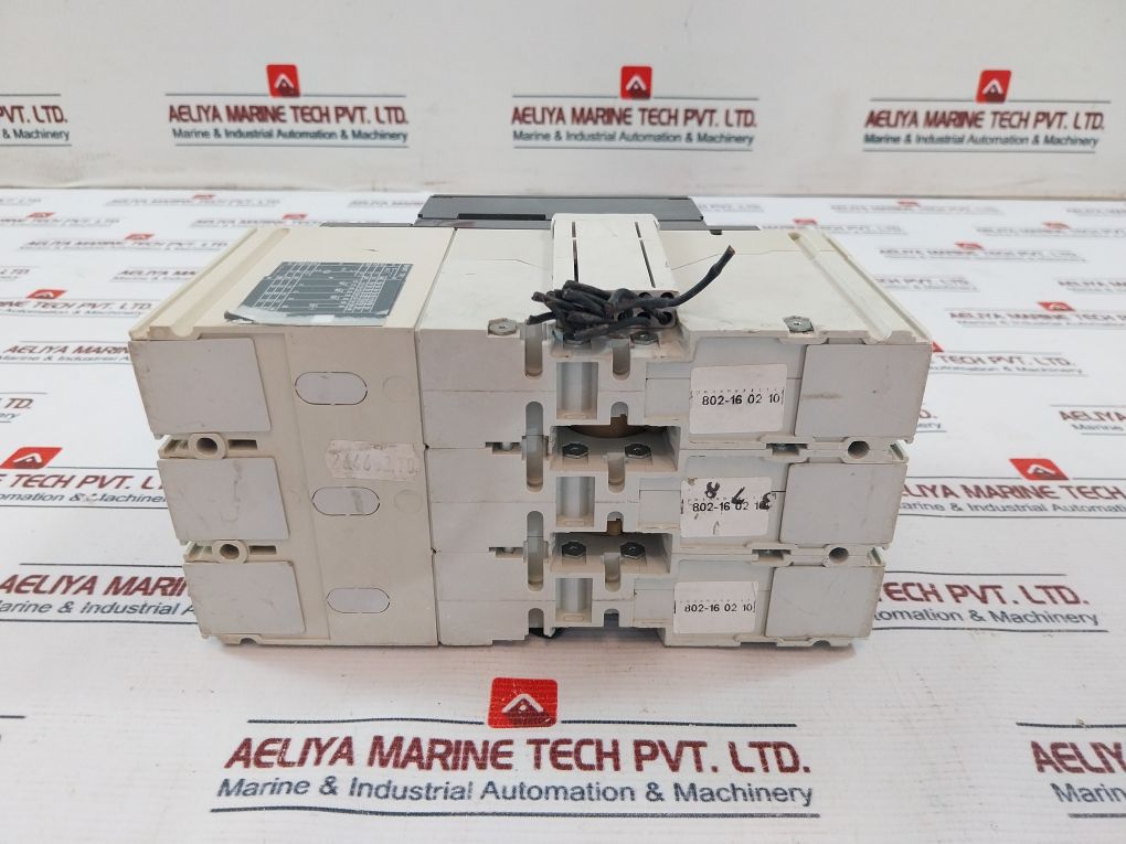Abb Sace T4L 250 Three-pole Circuit Breaker 250V Ac/Dc