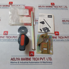 Abb Sace Uxab 159550-r005 Rotary Handle Operating Mechanism
