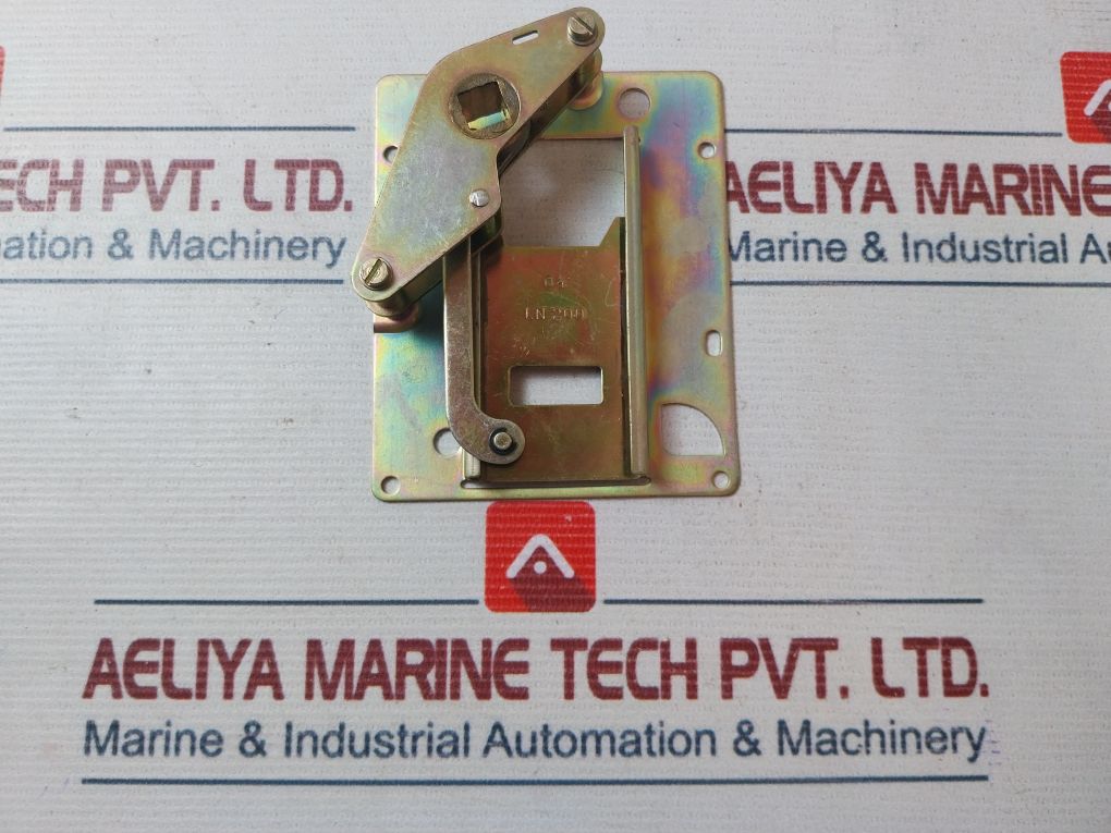 Abb Sace Uxab 159550-r005 Rotary Handle Operating Mechanism