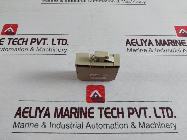 Abb Spe-zr3 Circuit Breaker Monitoring Relay Eg 32/1 250V