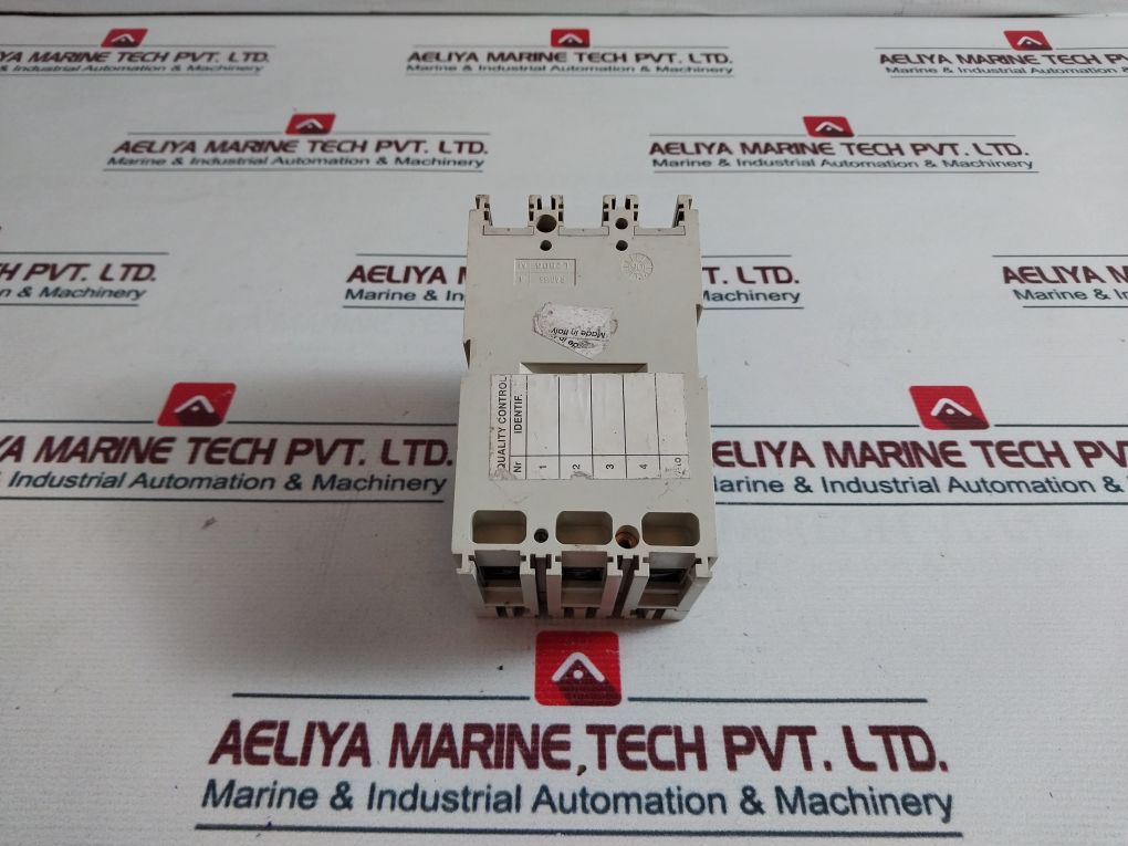 Abb T1C 160 Circuit Breaker ~50-60Hz