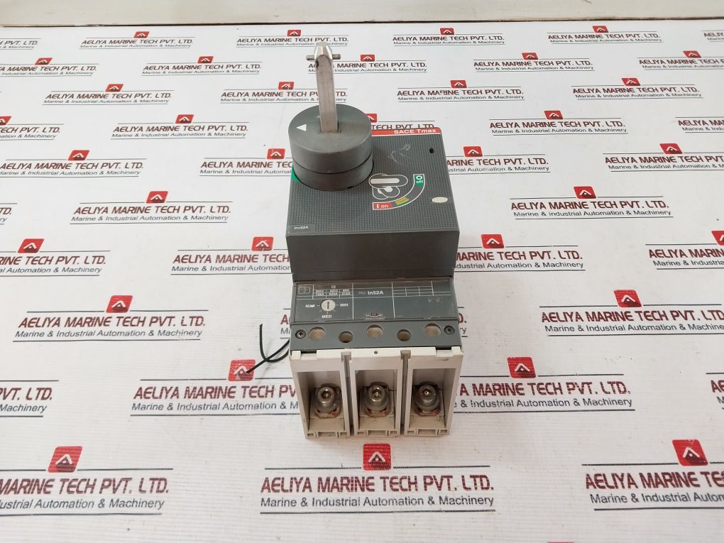 Abb T4L250 3 Pole Circuit Breaker