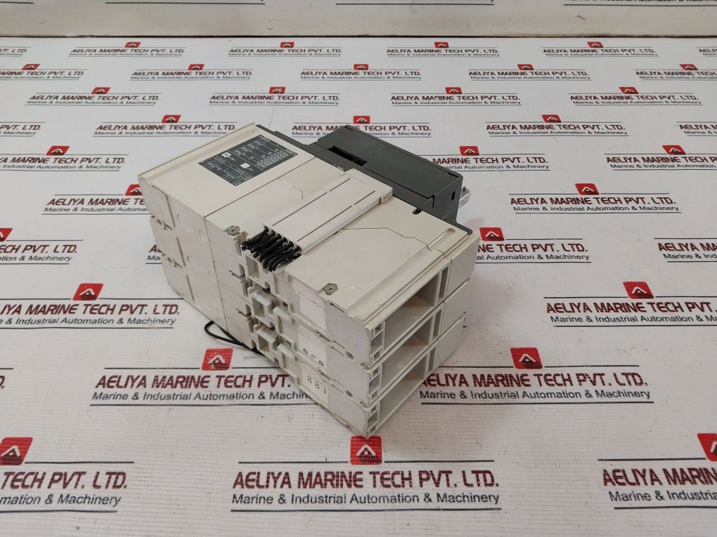 Abb T4L250 3 Pole Circuit Breaker