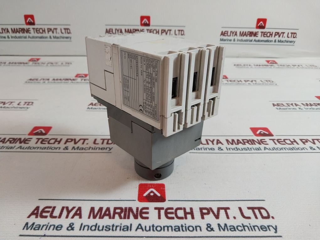 Abb Tmax T1N 160 Circuit Breaker