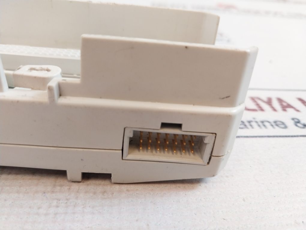 Abb Tu810V1 Compact Module Termination Unit