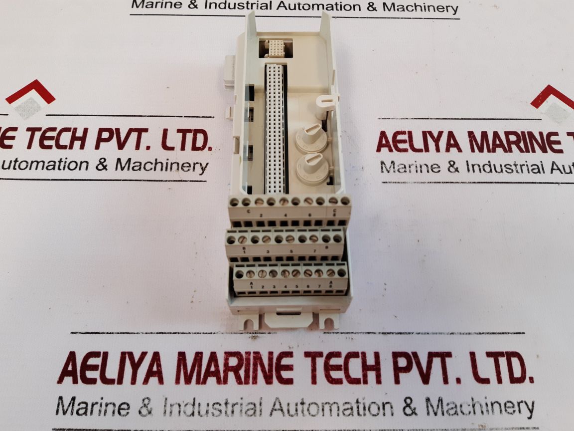 Abb Tu811V1 Compact Module Termination Unit 3Bse013231R1 Pr J
