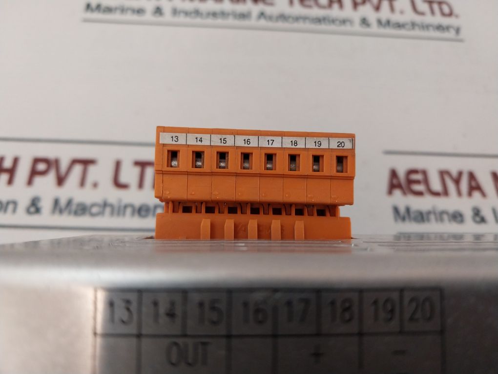 Abb Uns0868 3Bhe013940R0002