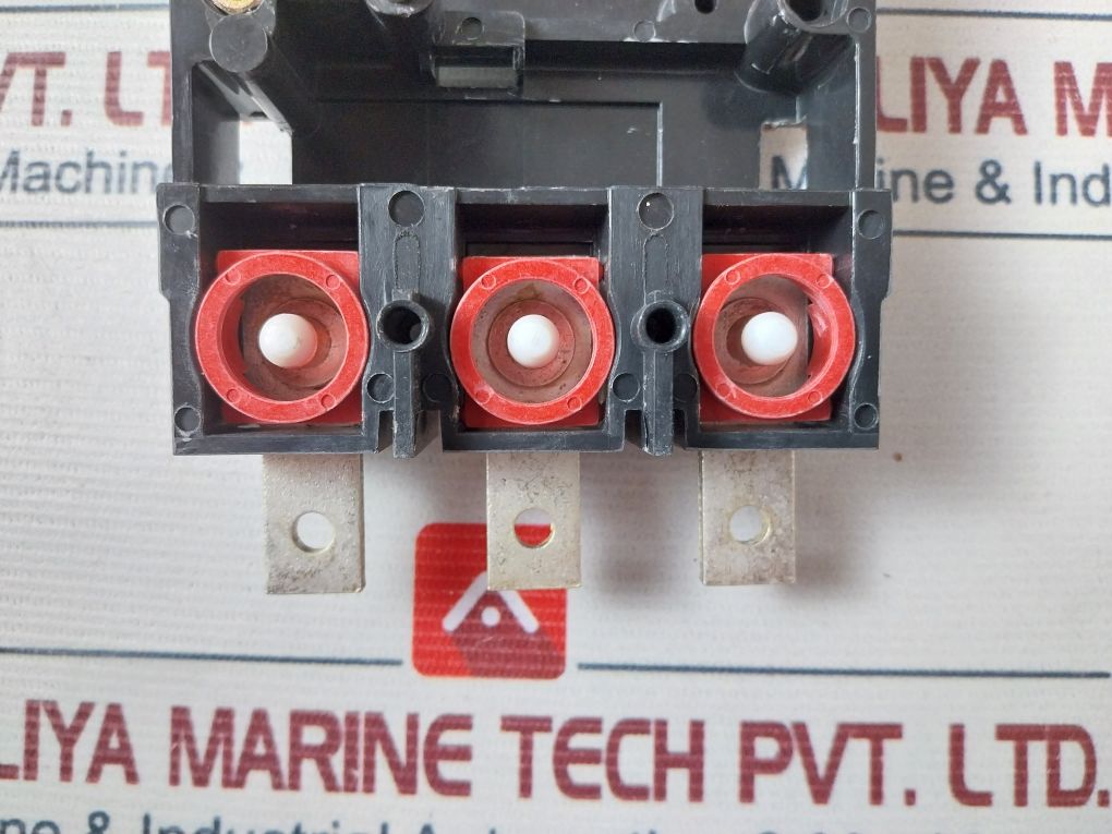 Abb Uxab 169316 R031 Fixed Part For Plug-in Circuit Breaker Swe0005800174