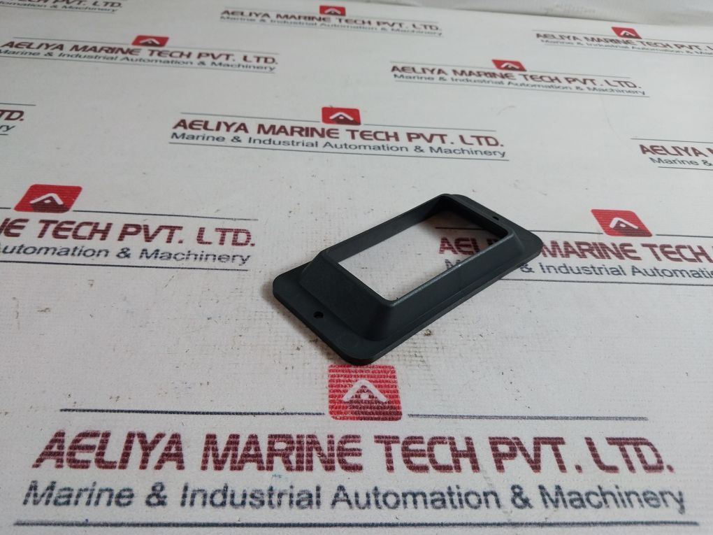 Abb Uxab 179064 R 071 Flange For The Compartment Door