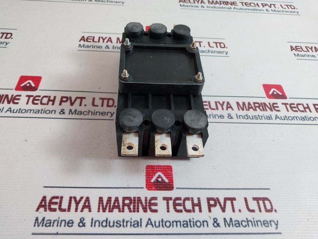 Abb Uxab 189417 R 031 Fixed Part Of Plug-in Or Draw-out Circuit-breaker