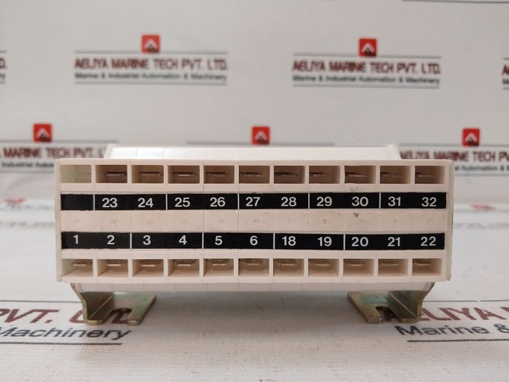 Abb Uxab 239266 R 020 Circuit Breaker Sliding Contact Accessories Kit