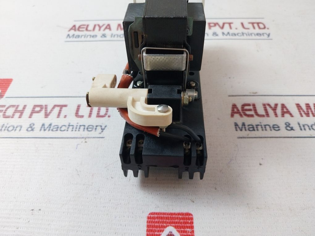 Abb Uxab 389830 R 909 Shunt Closing Release