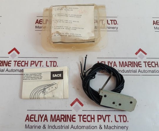 Abb Uxab 739240 R 100 Auxiliary Circuit-breaker
