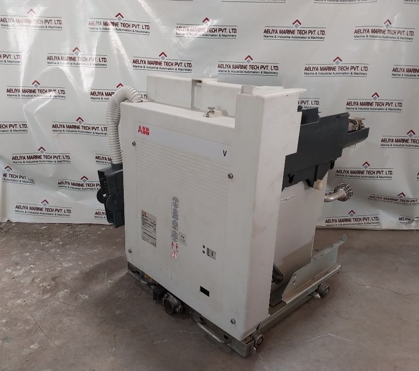 Abb V 12/W Circuit Breaker Enclosure 50/60 Hz