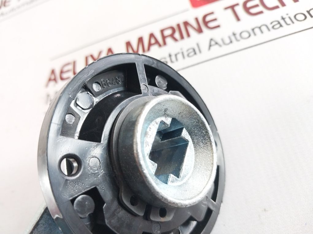 Abb Yasda Disconnect Switch & Lever 66484 Metal Handle On/Off