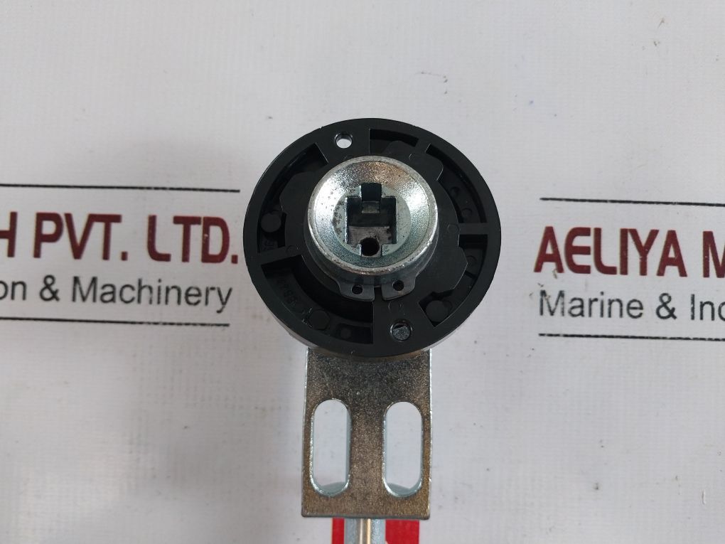 Abb Yasda Disconnect Switch & Lever 66484 Metal Handle On/Off