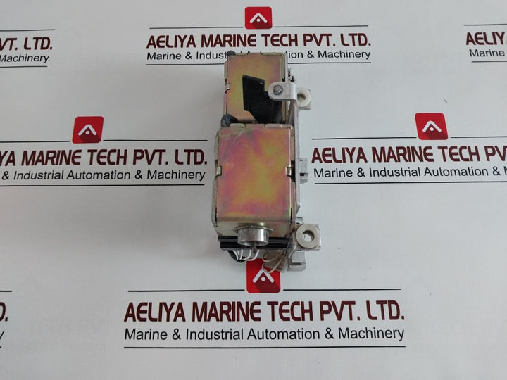 Abb Yu-1Sda038312R1 Undervoltage Release With Yo-1Sda038292R1 Yc-1Sda038302R1