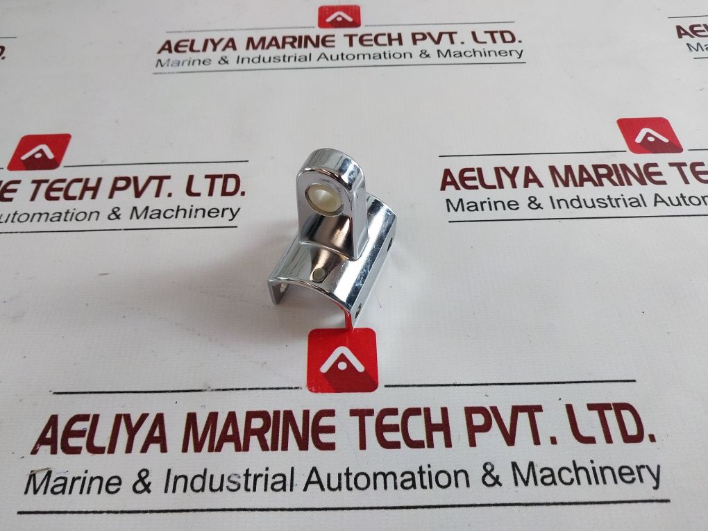 Accurate Partitions 50-8511505 Standard Door-chrome Kit