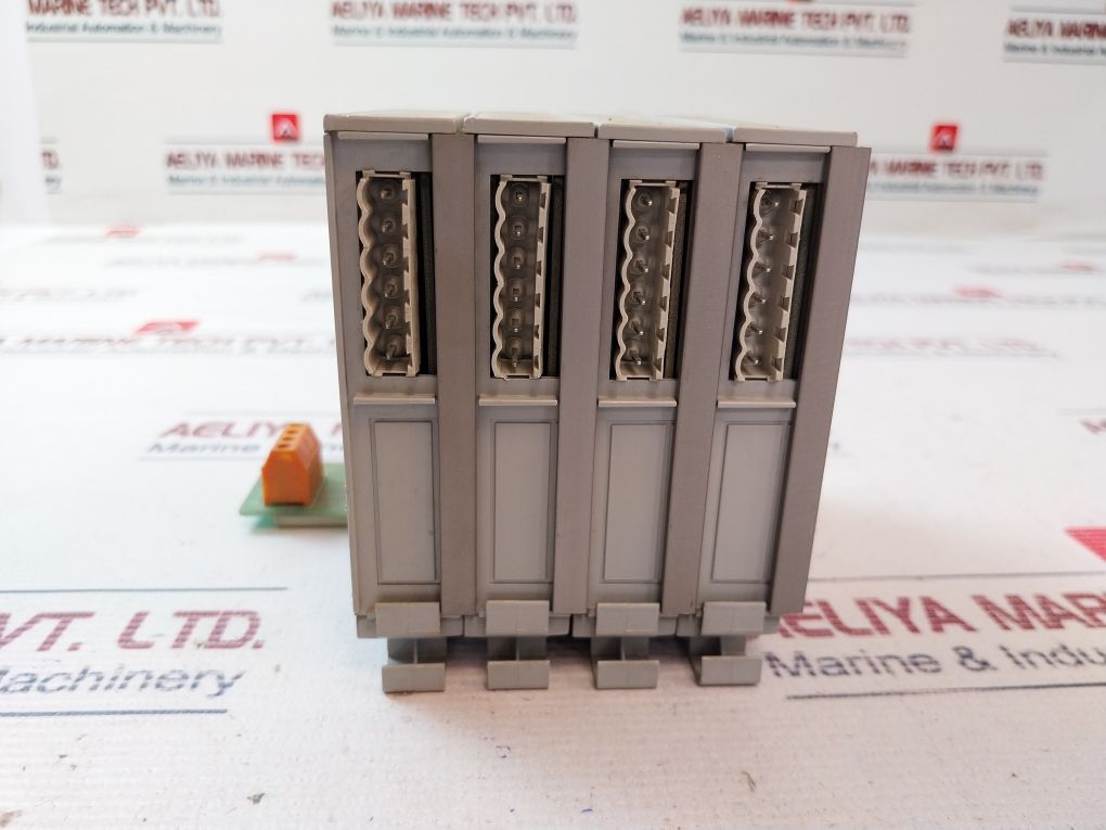 Action Instruments Q408-a004 Dc Input Module 9/30 V Dc