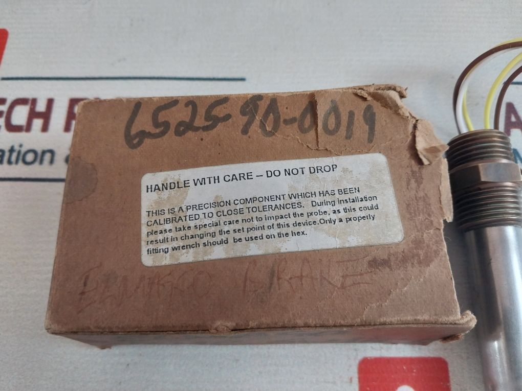 Temperature Switch Sensor Ad039-12/160F 6525-90-0019