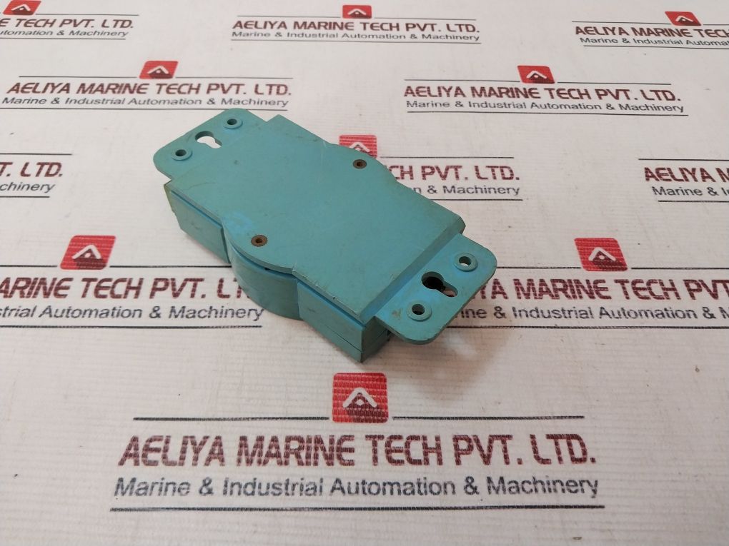 Advantech Adam-4520 Isolated Converter Rs-232 To Rs-422/Rs-485
