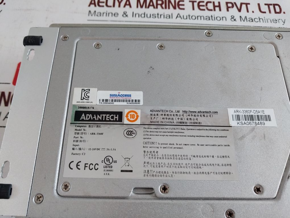 Advantech Ark-3360F Embedded Box Computer Kit