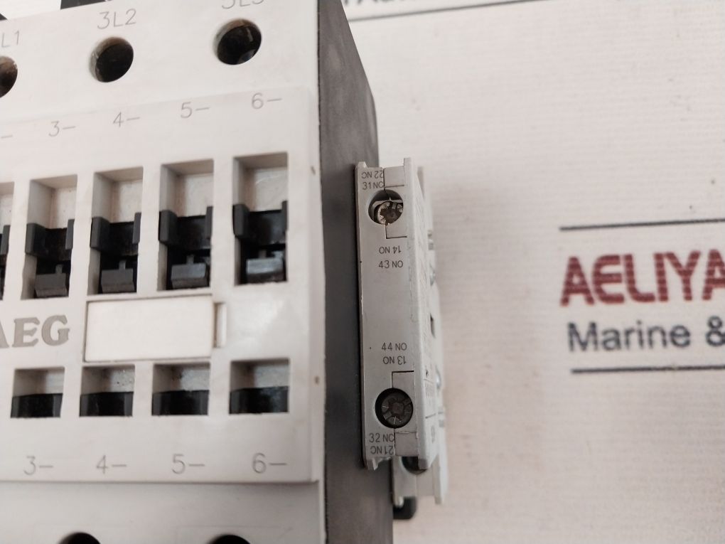 Aeg Ls 37K.00 Contactor 230V 50/60Hz
