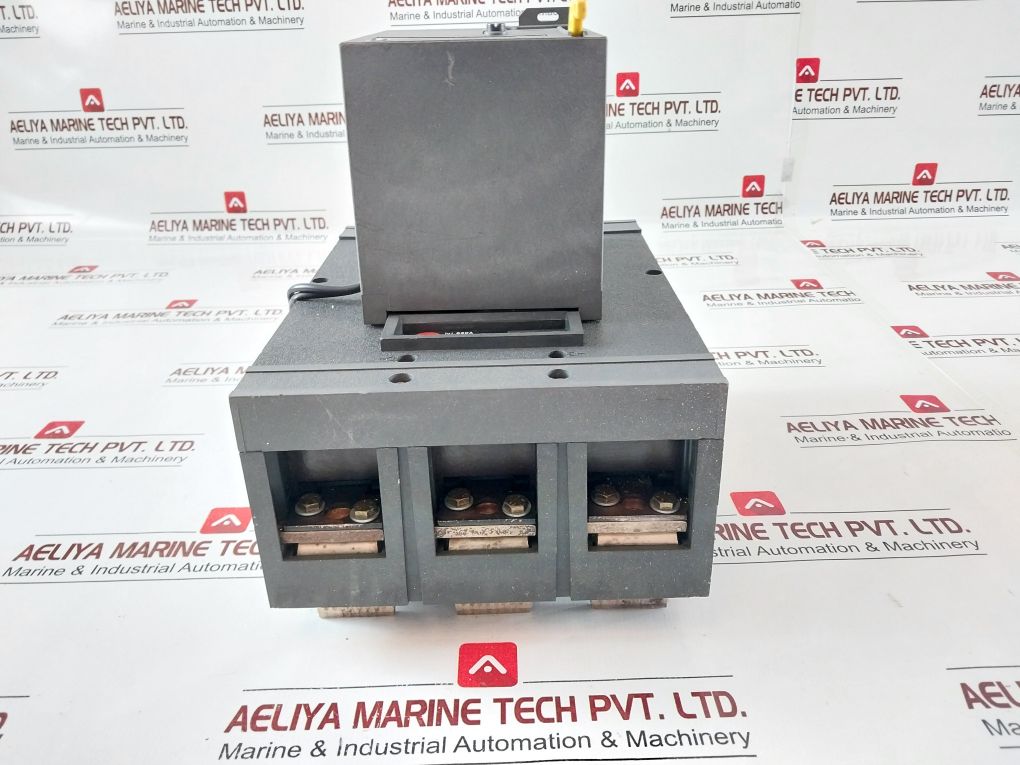 Aeg Mct638N & Mc8-mccb Electrical Cabinet With Main Switch 630A