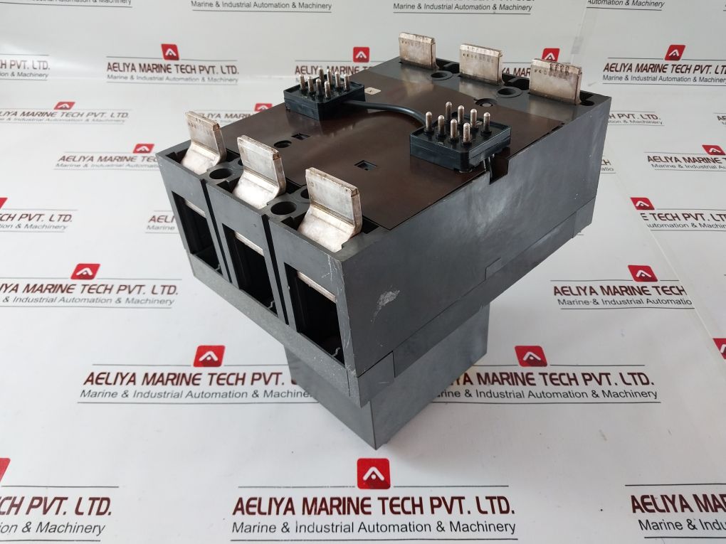 Aeg Mct638N & Mc8-mccb Electrical Cabinet With Main Switch 630A