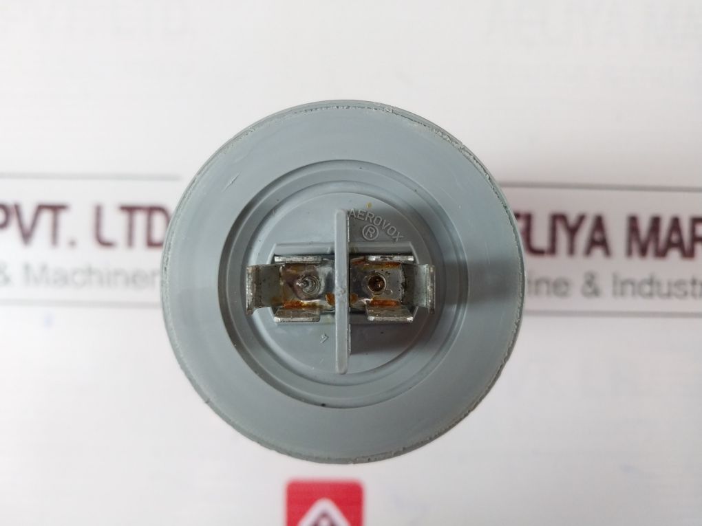 Aeromet M24P3750M00 50Uf 370V 60Hz 70C